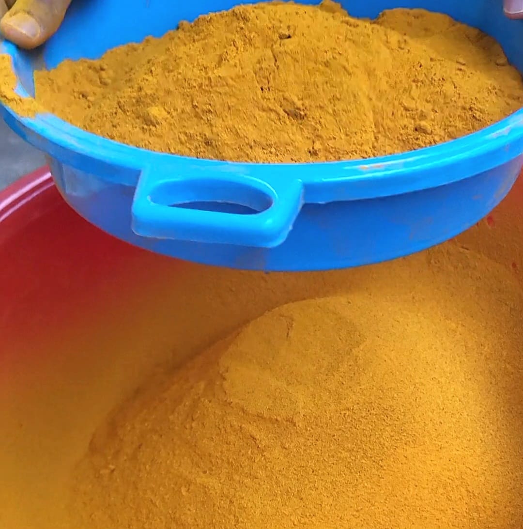 খাঁটি পাহাড়ি হলুদ